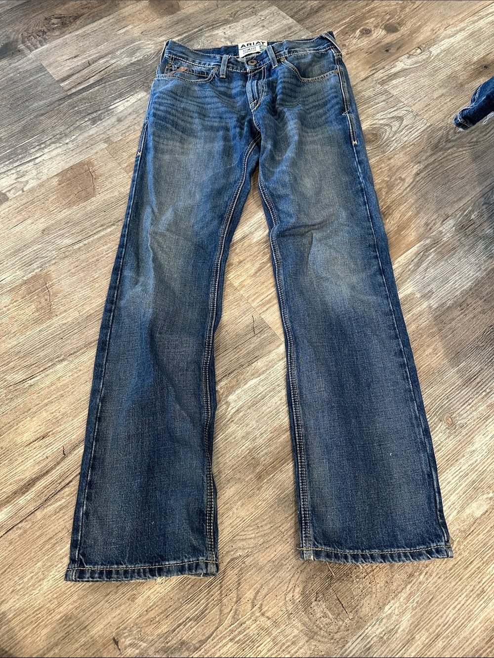 Good condition M7 Slim Tex Classic Rise Straight Leg Jeans 31/34